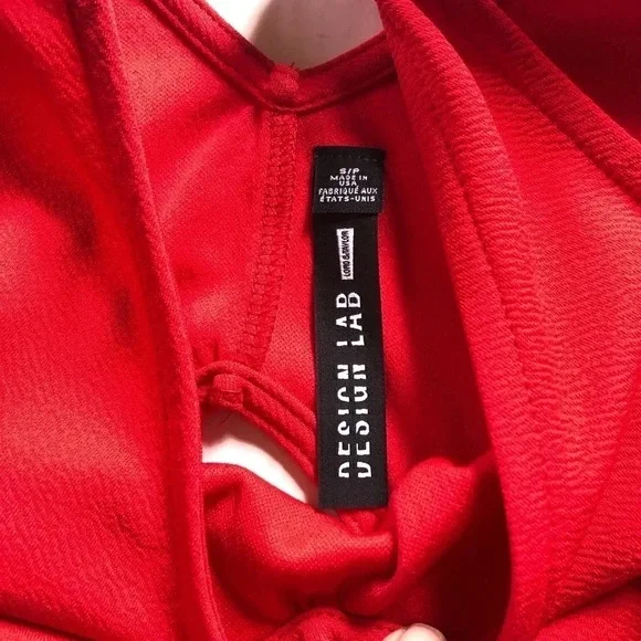 Design Lab Cutout Back  Top - Picture 6 of 8